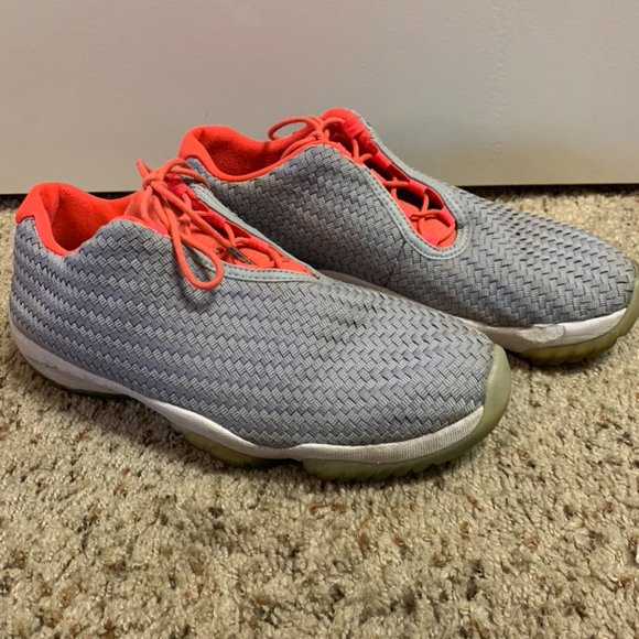 Unique Nike Trainers - Picture 2 of 6